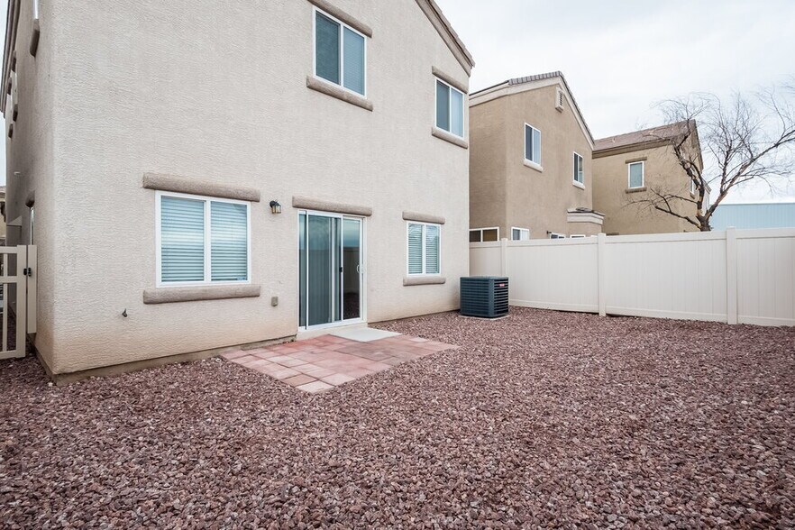 Building Photo - 6226 Port Astoria Ct