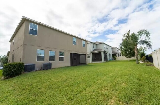 Building Photo - 15670 Citrus Heights Dr