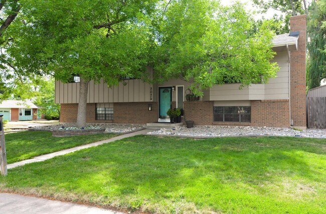Building Photo - Beautiful 4 Bedroom Home in Midtown Fort Collins!