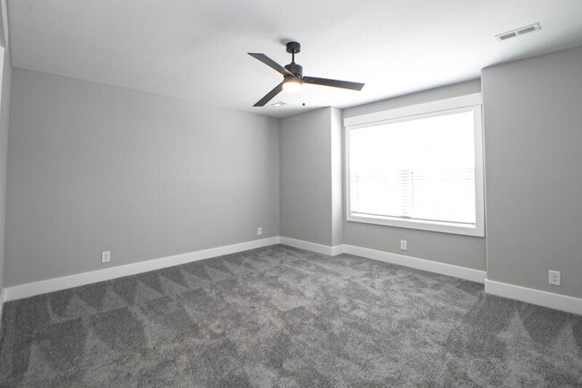 Building Photo - 1606 Jonathan Wade Cir