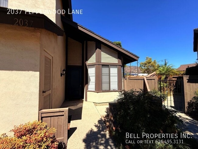 Building Photo - 2037 Pepperwood Ln