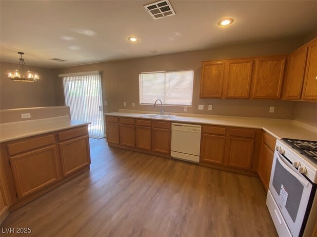 Building Photo - 3322 Palio Ave