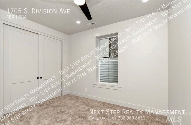 Building Photo - 1705 S Division Ave