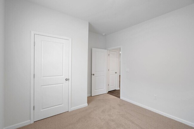 Building Photo - Charming 3BR House in Fuquay Varina