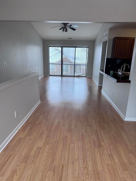 Building Photo - 30675 Hidden Pines Ln