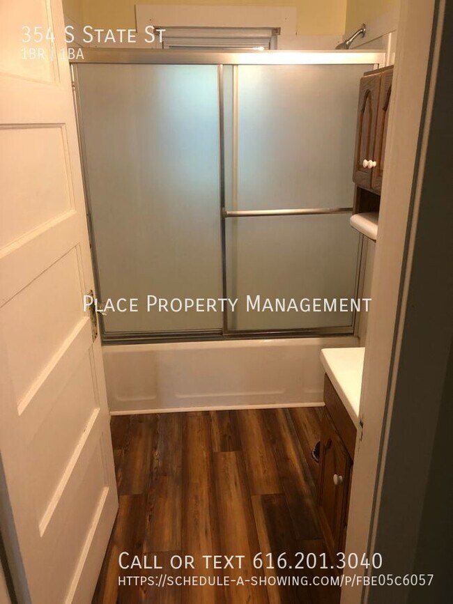 Building Photo - 354 S State St