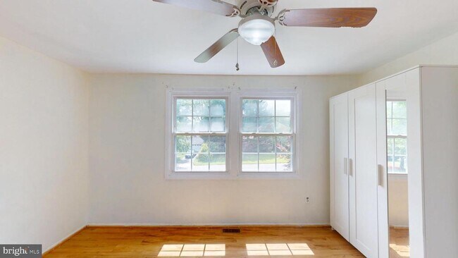 Building Photo - 4025 Chelmont Ln