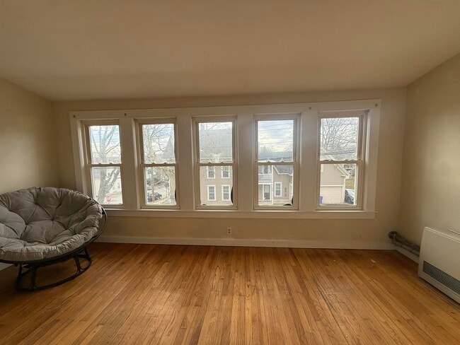 Building Photo - 442 Merrimack St