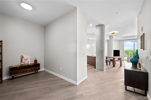Building Photo - 4200 W 17th Ave