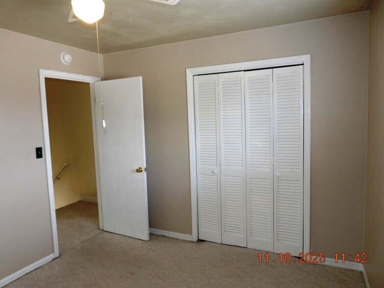Master Bedroom - 1813 Bluemont Ave SW