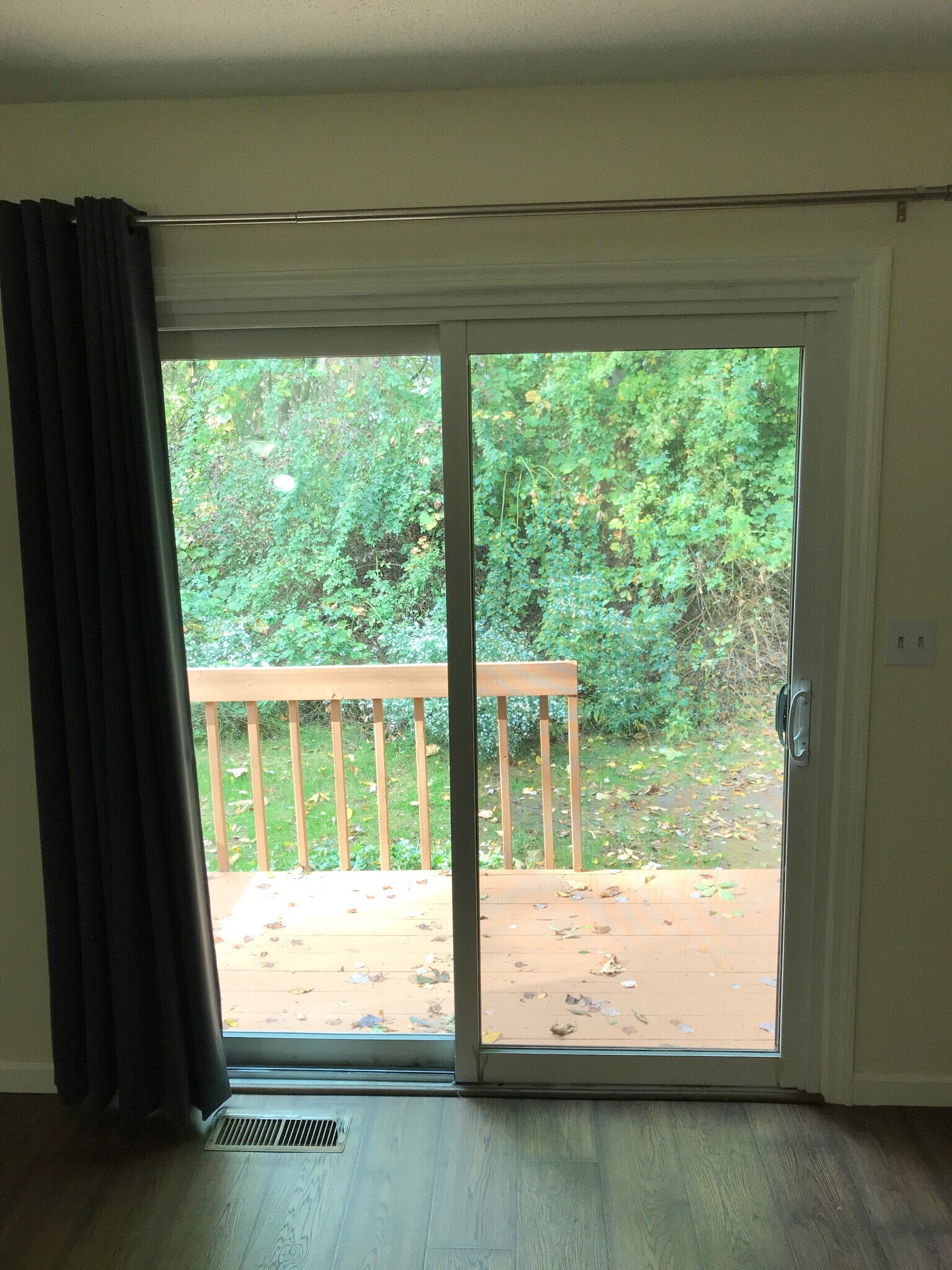 Private deck - 150 Burritt St