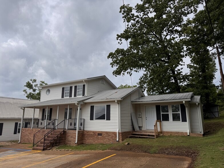 Building Photo - 1511 Alabama Ave