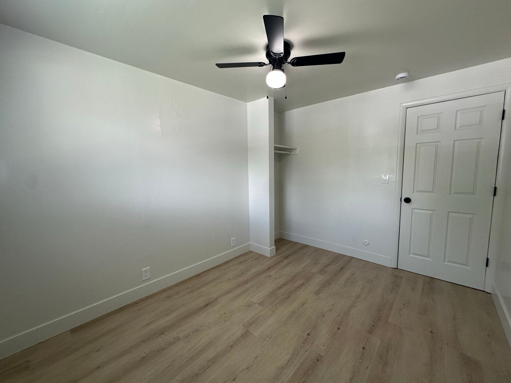 Building Photo - 1340 S 200 E