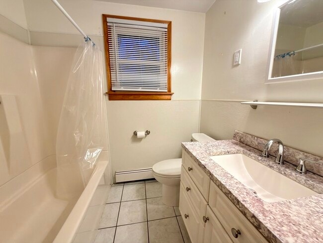 Building Photo - 45 Kinglet Dr