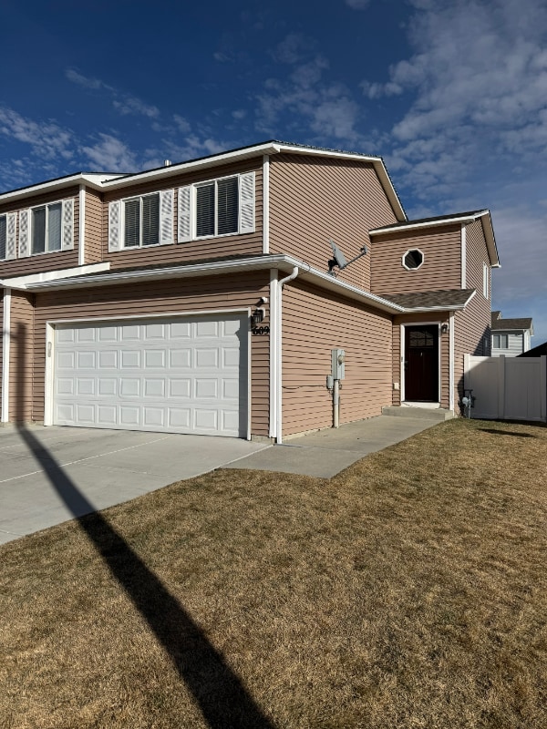 Building Photo - 609 Dinwoody Way