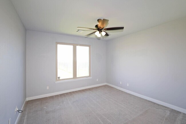 Building Photo - For Lease