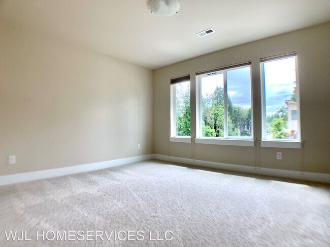 Building Photo - 3 br, 2.5 bath House - 13758 NE 100th Ct