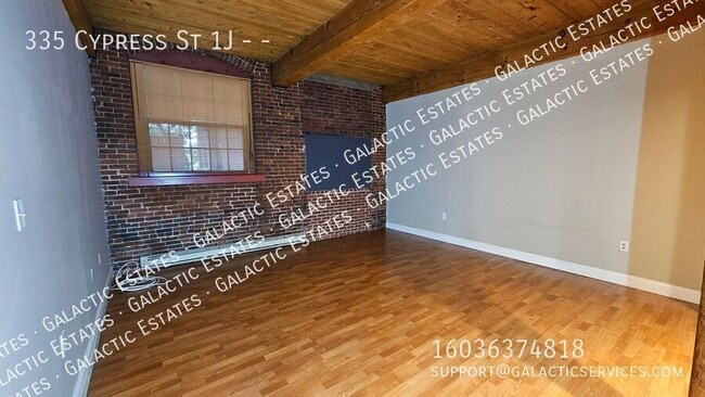 Building Photo - 335 Cypress St