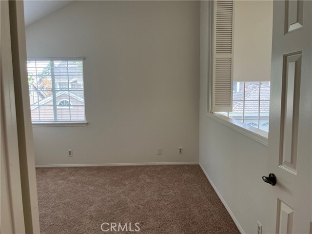 Building Photo - 480 Kakkis Dr