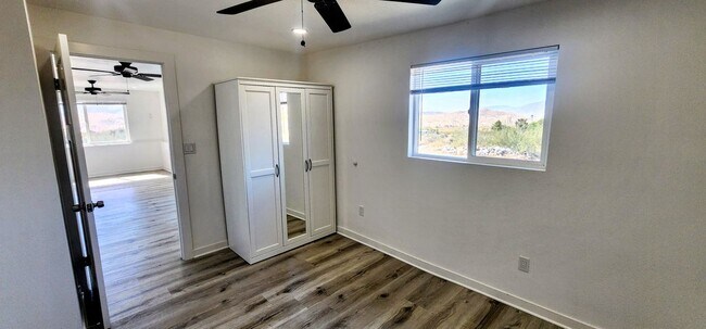 Building Photo - 50825 Oskar Ln
