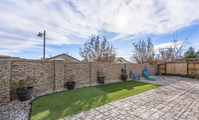 Building Photo - Beautiful Home in Sparks, NV- Single story