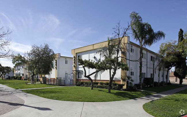 Wakeham Grant Apartments - Wakeham-Grant Apartments