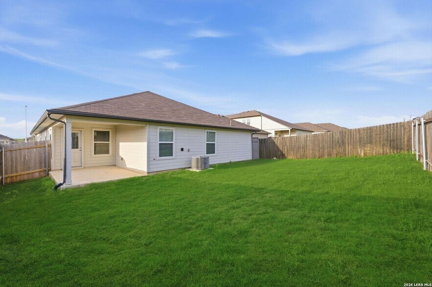 Building Photo - 845 Bahia Pl