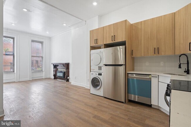 Building Photo - 1618 S Broad St