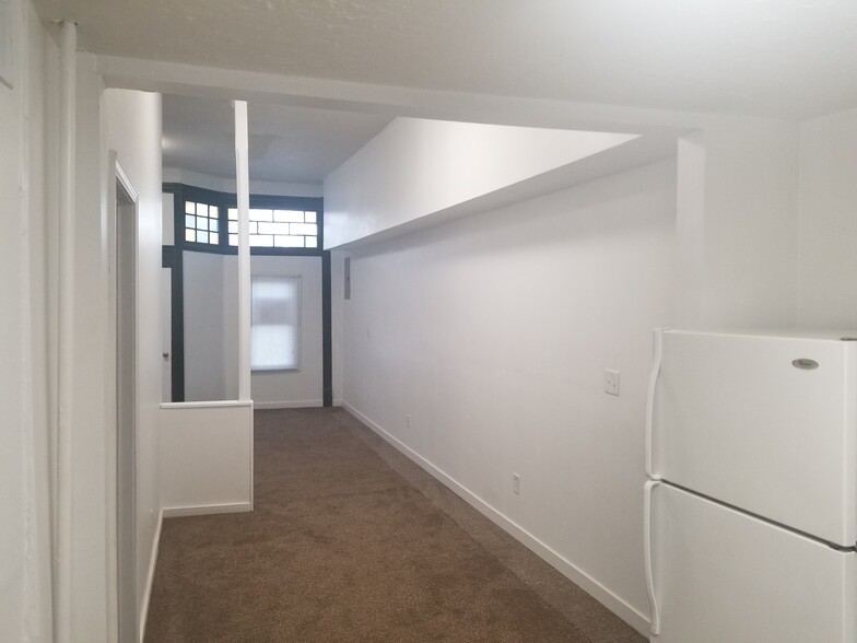 Dining Room & Living Room - 310 S Jefferson St