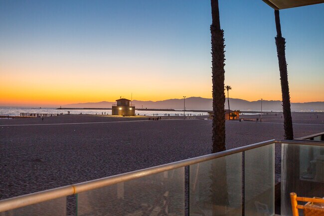 Building Photo - 6985 Trolleyway