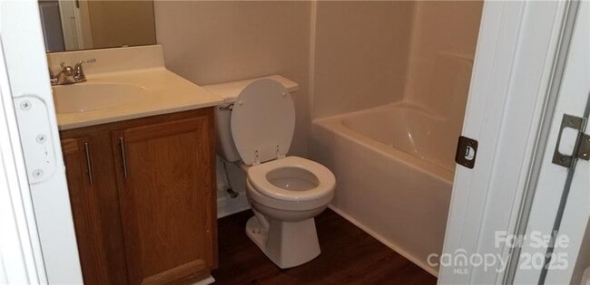 Building Photo - 5473 Harris Cove Dr