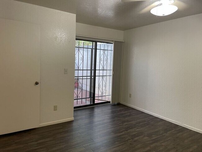 Building Photo - Well desired 2Bdm 2Ba home, available now!