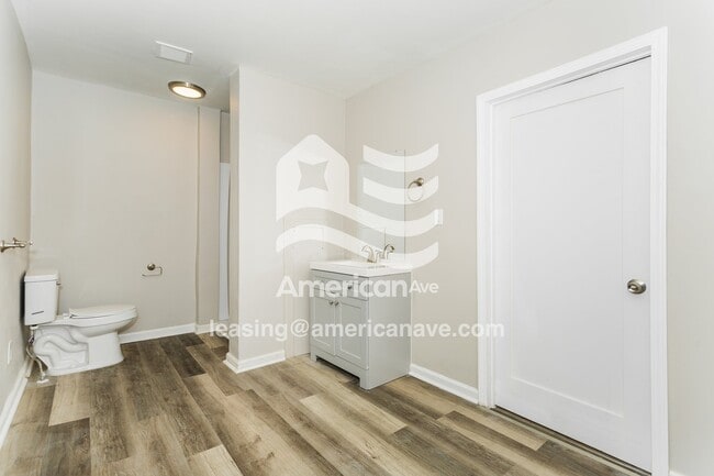 Building Photo - 13341 Herbert Ave