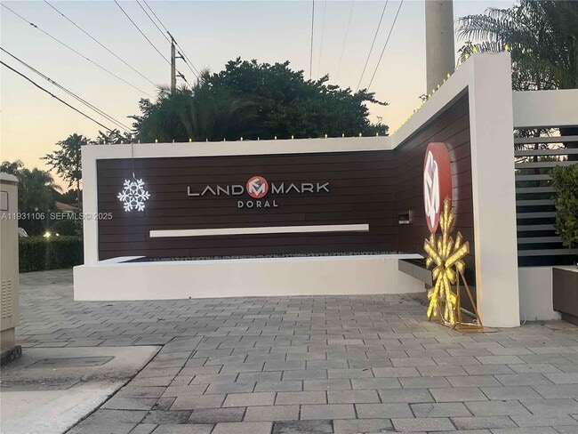 Building Photo - 6415 NW 102nd Path