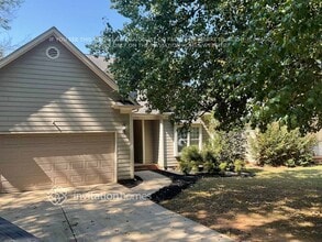 Building Photo - 6150 Garamond Ct