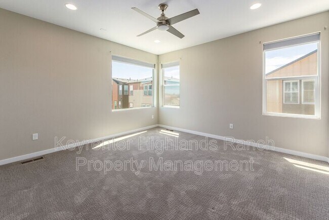 Building Photo - 955 Ramblestone St