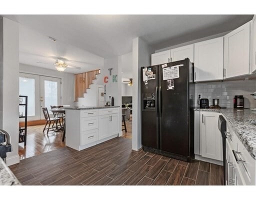 Building Photo - 61 Bower St