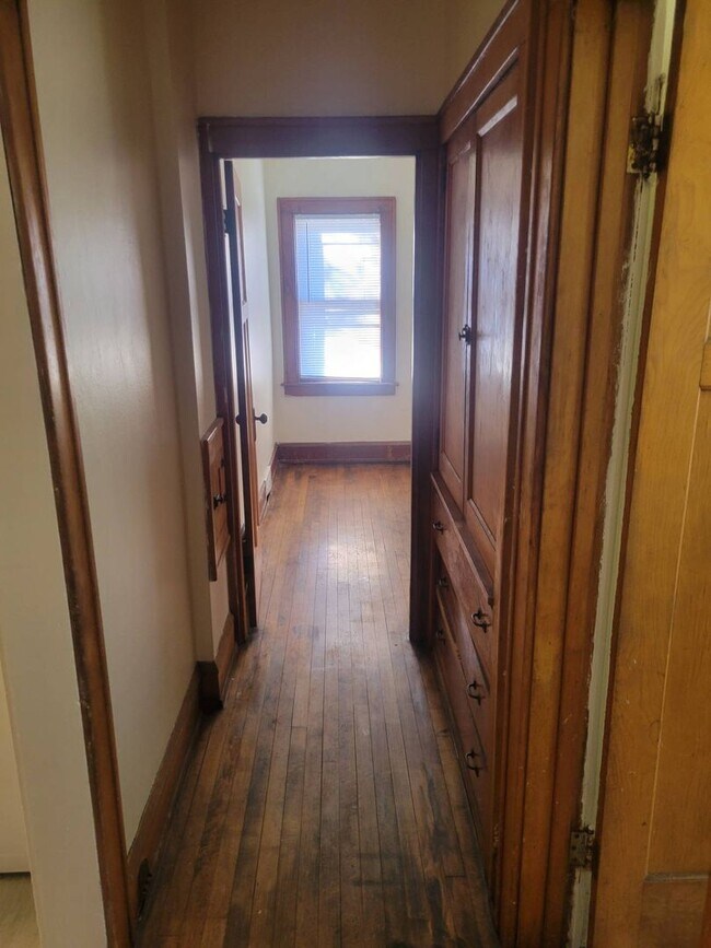 Building Photo - 2819N49thM