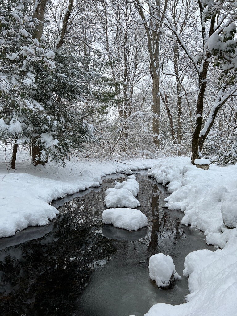 Building Photo - 16 Crooked Mile Rd