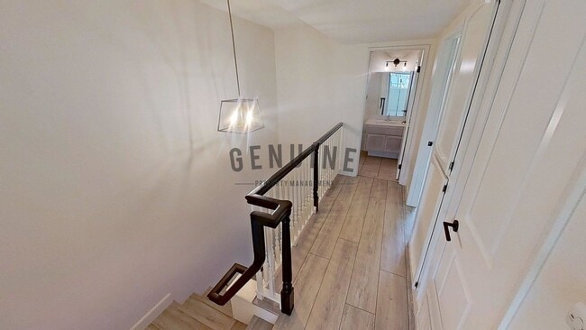 Building Photo - Beautiful 3Bd 2.5Ba Costa Mesa Townhome