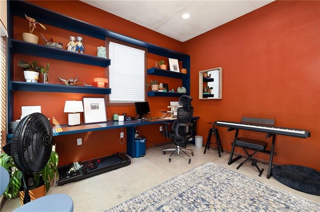 Building Photo - 28 Escondido Pass