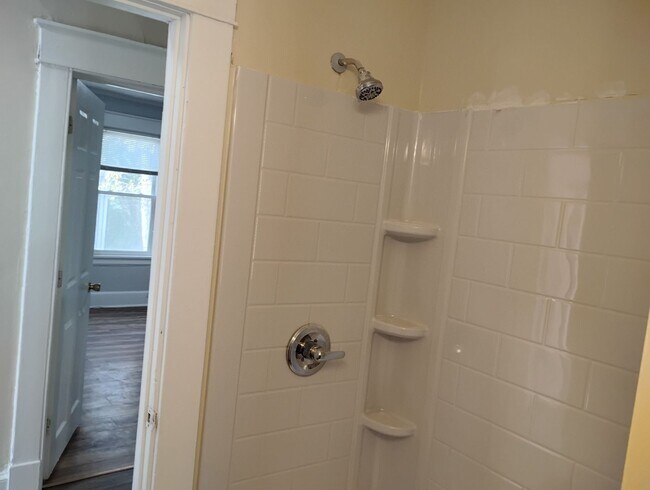 Building Photo - Maryland Ave