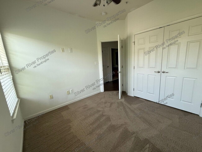 Building Photo - 951 Hall Station Dr
