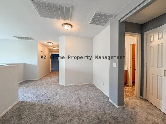 Building Photo - 19716 E Thornton Rd