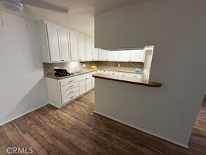 Building Photo - 13823 Christine Dr
