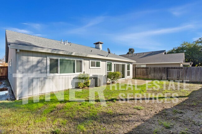 Building Photo - 6612 Posten Way