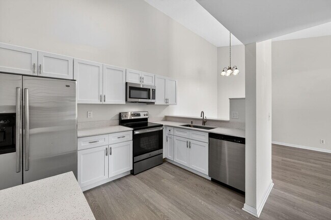 Building Photo - 6327 Chasewood Dr