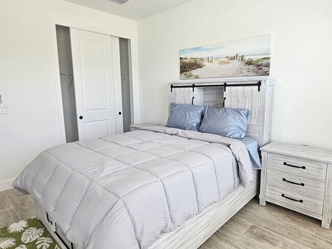 Building Photo - New Construction Seasonal Short-Term 3 Bedroom 2 Bathroom with a Bonus Room in Legacy Groves!