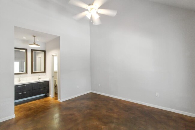 Building Photo - 2512 Geronimo Trail