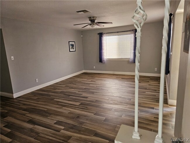 Building Photo - 1201 Puerta Vista